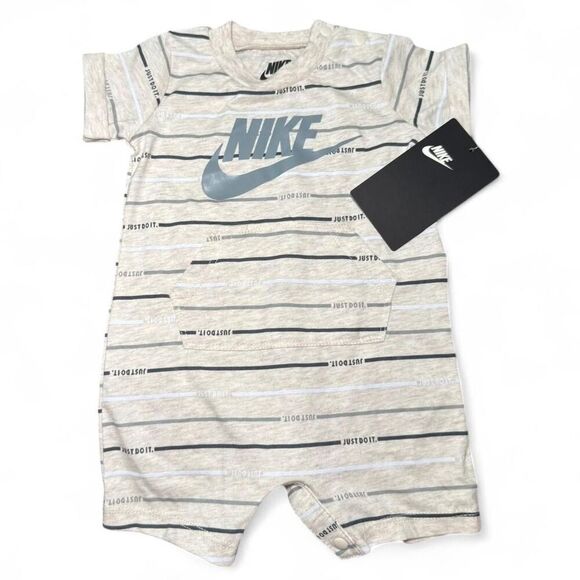 Nike grey and white baby romper size 3 months - Picture 1 of 5
